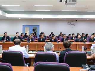 สัมภาษณ์คัดเลือกนิสิตหลักสูตรพยาบาลศาสตรบัณฑิต,สาขาวิชาพยาบาลศาสตร์,,คณะพยาบาลศาสตร์,มหาวิทยาลัยพะเยา,เพื่อพิจารณาบรรจุและแต่งตั้งเป็น,,พนักงานประจำสายปฏิบัติการ,ตำแหน่งพยาบาล,สายงานบริการสุขภาพ,,สังกัด,ศูนย์การแพทย์และโรงพยาบาลมหาวิทยาลัยพะเยา