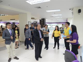วิทยาลัยพลังงานและสิ่งแวดล้อม,มหาวิทยาลัยพะเยา,และคณะกรรมการสภาวิศวกร,เข้าเยี่ยมชมศูนย์บรรณสารและสื่อการศึกษา,มหาวิทยาลัยพะเยา