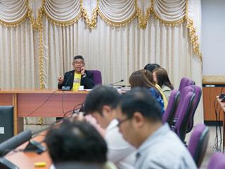 มหาวิทยาลัยพะเยา,จัดประชุมซ้อมความเข้าใจการปฏิบัติจัดซื้อจัดจ้างตามระเบียบพัสดุที่เกี่ยวข้องกับการวิจัยและพัฒนาการบริการทางวิชาการและการจ้างที่ปรึกษา,,,