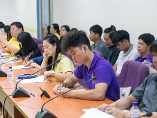 มหาวิทยาลัยพะเยา,จัดประชุมซ้อมความเข้าใจการปฏิบัติจัดซื้อจัดจ้างตามระเบียบพัสดุที่เกี่ยวข้องกับการวิจัยและพัฒนาการบริการทางวิชาการและการจ้างที่ปรึกษา,,,