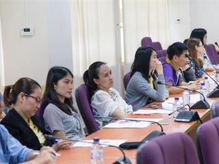 มหาวิทยาลัยพะเยา,จัดประชุมซ้อมความเข้าใจการปฏิบัติจัดซื้อจัดจ้างตามระเบียบพัสดุที่เกี่ยวข้องกับการวิจัยและพัฒนาการบริการทางวิชาการและการจ้างที่ปรึกษา,,,
