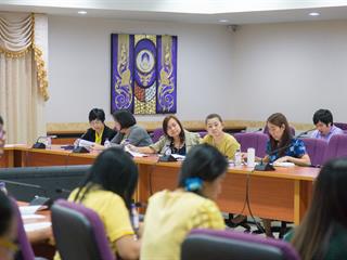 มหาวิทยาลัยพะเยา,จัดประชุมซ้อมความเข้าใจการปฏิบัติจัดซื้อจัดจ้างตามระเบียบพัสดุที่เกี่ยวข้องกับการวิจัยและพัฒนาการบริการทางวิชาการและการจ้างที่ปรึกษา,,,
