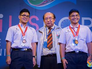 นักเรียนโรงเรียนสาธิตฯ,ได้รับรางวัลในงาน,“8,th,SCiUS,Forum”,