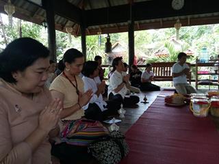 ศูนย์ปฏิบัติการมหาวิทยาลัยพะเยาจิตอาสา(UPSR),และ,ชมรมรากแก้วมหาวิทยาลัยพะเยา,ถวายเทียนพรรษา,เพื่อสืบทอดพระพุทธศาสนา,และถวายเป็นพุทธบูชา,