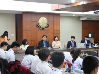 คณะรัฐศาสตร์และสังคมศาสตร์,มหาวิทยาลัยพะเยา,ดำเนินโครงการส่งเสริมและพัฒนากิจการนิสิต,กิจกรรมที่,4,“พัฒนาศักยภาพผู้นำกิจกรรมนิสิต”