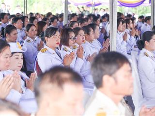 ครบรอบ,8,ปี,แห่งการสถาปนามหาวิทยาลัยพะเยา,,“8,ปีแห่งปัญญา,สร้างสรรค์และพัฒนาสู่ชุมชน”