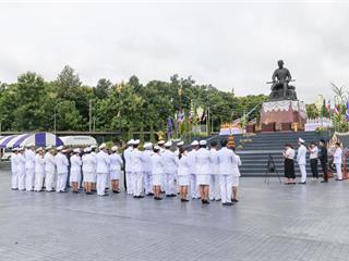 ครบรอบ,8,ปี,แห่งการสถาปนามหาวิทยาลัยพะเยา,,“8,ปีแห่งปัญญา,สร้างสรรค์และพัฒนาสู่ชุมชน”