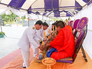 ครบรอบ,8,ปี,แห่งการสถาปนามหาวิทยาลัยพะเยา,,“8,ปีแห่งปัญญา,สร้างสรรค์และพัฒนาสู่ชุมชน”