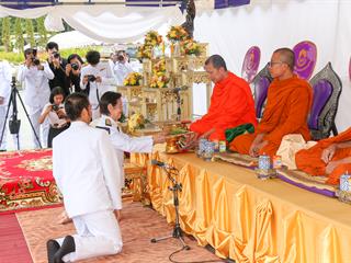 ครบรอบ,8,ปี,แห่งการสถาปนามหาวิทยาลัยพะเยา,,“8,ปีแห่งปัญญา,สร้างสรรค์และพัฒนาสู่ชุมชน”