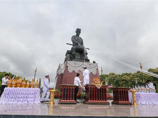 ครบรอบ,8,ปี,แห่งการสถาปนามหาวิทยาลัยพะเยา,,“8,ปีแห่งปัญญา,สร้างสรรค์และพัฒนาสู่ชุมชน”