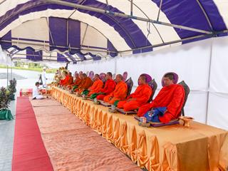 ครบรอบ,8,ปี,แห่งการสถาปนามหาวิทยาลัยพะเยา,,“8,ปีแห่งปัญญา,สร้างสรรค์และพัฒนาสู่ชุมชน”