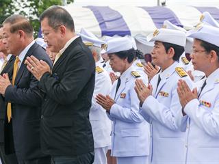 ครบรอบ,8,ปี,แห่งการสถาปนามหาวิทยาลัยพะเยา,,“8,ปีแห่งปัญญา,สร้างสรรค์และพัฒนาสู่ชุมชน”