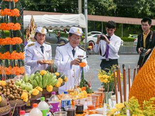 ครบรอบ,8,ปี,แห่งการสถาปนามหาวิทยาลัยพะเยา,,“8,ปีแห่งปัญญา,สร้างสรรค์และพัฒนาสู่ชุมชน”