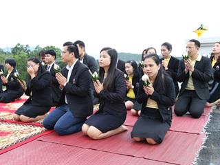 มหาวิทยาลัยพะเยา,จัดพิธีสักการะบูชาพระพุทธภุชคารักษ์,พระพุทธรูปประจำมหาวิทยาลัยพะเยาและพิธีสักการะสมเด็จพระนเรศวรมหาราช