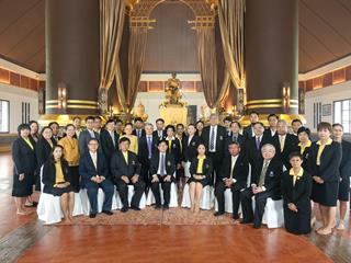 มหาวิทยาลัยพะเยา,จัดพิธีสักการะบูชาพระพุทธภุชคารักษ์,พระพุทธรูปประจำมหาวิทยาลัยพะเยาและพิธีสักการะสมเด็จพระนเรศวรมหาราช