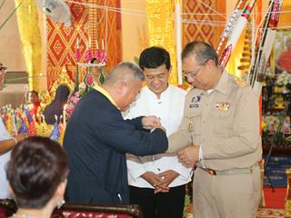 นายณรงค์ศักดิ์,โอสถธนากร,,ผู้ว่าราชการจังหวัดพะเยา,ในพิธีสืบชะตาต้อนรับการเข้ารับตำแหน่งผู้ว่าฯคนใหม่