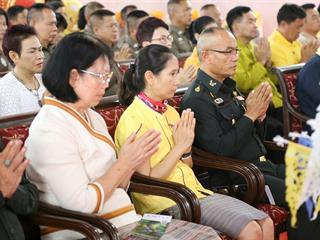 นายณรงค์ศักดิ์,โอสถธนากร,,ผู้ว่าราชการจังหวัดพะเยา,ในพิธีสืบชะตาต้อนรับการเข้ารับตำแหน่งผู้ว่าฯคนใหม่