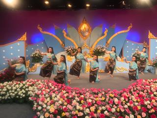 นิสิตมหาวิทยาลัยพะเยา,บันทึกเทปรำถวายพระพร,ชุด,“พระมิ่งขวัญปวงประชานิรันดร”,เนื่องในวันเฉลิมพระชนมพรรษา,สมเด็จพระนางเจ้าฯพระบรมราชินีนาถ,ในรัชกาลที่,9,วันที่,12,สิงหาคม,2561,ณ,สถานีวิทยุโทรทัศน์แห่งประเทศไทย,จังหวัดเชียงใหม่,(ช่อง,11)
