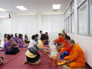 ศูนย์บรรณสารและสื่อการศึกษา,มหาวิทยาลัยพะเยา,จัดพิธีทำบุญประจำปี,2561