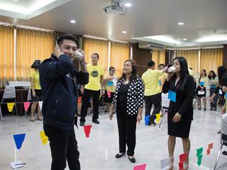 คณะศิลปศาสตร์จัดทำโครงการพัฒนาคุณภาพการศึกษาและพัฒนาท้องถิ่นโดยมีสถาบันอุดมศึกษาเป็นพี่เลี้ยง,โครงการ,“อ่านได้,เขียนคล่อง,ผ่านนิทาน”