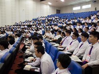 การปฐมนิเทศนิสิตระดับปริญญาตรี,ปีการศึกษา,2561,คณะศิลปศาสตร์,มหาวิทยาลัยพะเยา