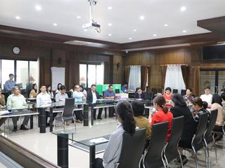 คณะรัฐศาสตร์และสังคมศาสตร์,มหาวิทยาลัยพะเยา,ดำเนินโครงการประชุมบุคลากร,คณะรัฐศาสตร์และสังคมศาสตร์