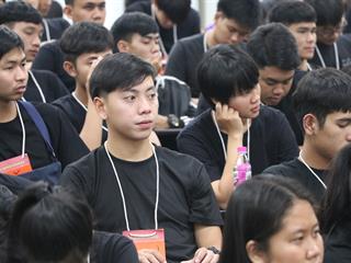 คณะรัฐศาสตร์และสังคมศาสตร์,มหาวิทยาลัยพะเยา,ดำเนินโครงการปฐมนิเทศ-เตรียมความพร้อมนิสิตก่อนเข้าเรียนมหาวิทยาลัย,(Pre,-U)