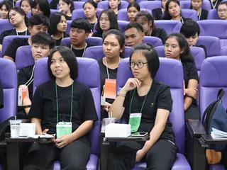 คณะรัฐศาสตร์และสังคมศาสตร์,มหาวิทยาลัยพะเยา,ดำเนินโครงการปฐมนิเทศ-เตรียมความพร้อมนิสิตก่อนเข้าเรียนมหาวิทยาลัย,(Pre,-U)