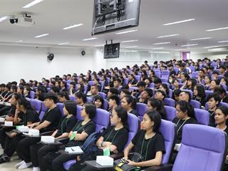 คณะรัฐศาสตร์และสังคมศาสตร์,มหาวิทยาลัยพะเยา,ดำเนินโครงการปฐมนิเทศ-เตรียมความพร้อมนิสิตก่อนเข้าเรียนมหาวิทยาลัย,(Pre,-U)
