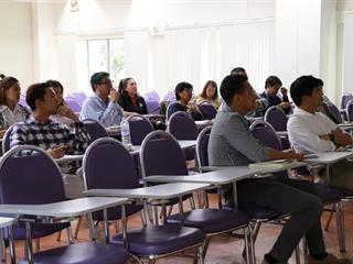 คณะวิทยาการจัดการและสารสนเทศศาสตร์,มหาวิทยาลัยพะเยา,,ดำเนินกิจกรรมการพัฒนาศักยภาพบุคลากร,เพื่อส่งเสริมนิสิตให้เป็นผู้ประกอบการ