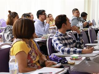 คณะวิทยาการจัดการและสารสนเทศศาสตร์,มหาวิทยาลัยพะเยา,,ดำเนินกิจกรรมการพัฒนาศักยภาพบุคลากร,เพื่อส่งเสริมนิสิตให้เป็นผู้ประกอบการ