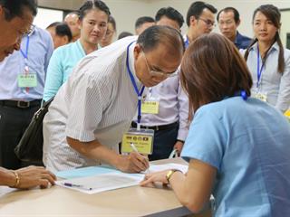 มหาวิทยาลัยพะเยา,ต้อนรับคณะจากสาธารณรัฐประชาธิปไตยประชาชนลาว,ศึกษาดูงานและเยี่ยมชม,มหาวิทยาลัยพะเยา