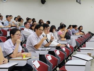 งานกิจการนิสิตและสโมสรนิสิต,คณะทันตแพทยศาสตร์,จัดโครงการผู้บริหารคณะพบผู้ปกครองนิสิตใหม่ทันตแพทย์