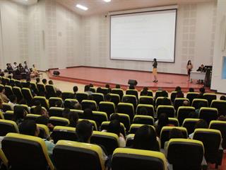 คณะศิลปศาสตร์จัดประชุมผู้ปกครองนิสิตใหม่,ณ,ห้อง,UB,001,อาคาร,99,ปี,,พระอุบาลีคุณูปมาจารย์,มหาวิทยาลัยพะเยา
