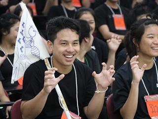 สโมสรนิสิตคณะรัฐศาสตร์และสังคมศาสตร์,มหาวิทยาลัยพะเยา,เปิดกิจกรรม,“สานสัมพันธ์สิงห์กว๊าน-พิราบขาว”,(กิจกรรมรับนิสิตใหม่),ประจำปีการศึกษา,2561
