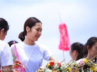 หน่วยกิจการนิสิตและทำนุบำรุงศิลปวัฒนธรรม,พร้อมด้วยสโมสรนิสิต,และชมรมสืบสายถิ่นแผ่นดินล้านนา,คณะรัฐศาสตร์และสังคมศาสตร์,มหาวิทยาลัยพะเยา,ร่วมกันจัดโครงการทำนุบำรุงศิลปวัฒนธรรม,และกิจกรรมต้อนรับนิสิตใหม่
