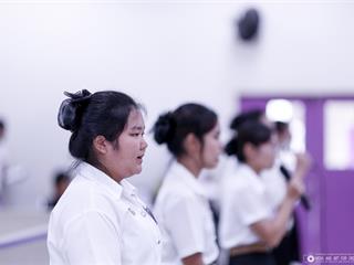 หน่วยกิจการนิสิตและทำนุบำรุงศิลปวัฒนธรรม,พร้อมด้วยสโมสรนิสิต,และชมรมสืบสายถิ่นแผ่นดินล้านนา,คณะรัฐศาสตร์และสังคมศาสตร์,มหาวิทยาลัยพะเยา,ร่วมกันจัดโครงการทำนุบำรุงศิลปวัฒนธรรม,และกิจกรรมต้อนรับนิสิตใหม่