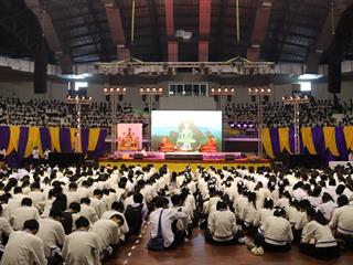 กิจกรรมธรรมะบรรยาย,"การใช้ชีวิตในมหาวิทยาลัย”