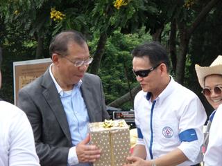 โครงการปลูกป่าประชารัฐปลูกต้นไม้ให้แผ่นดิน