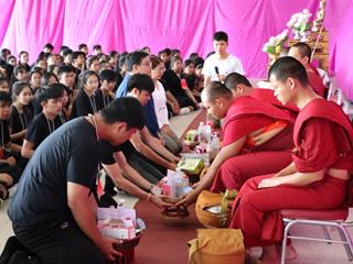 หน่วยกิจการนิสิตและทำนุบำรุงศิลปวัฒนธรรม,พร้อมด้วยสโมสรนิสิตฯ,คณะรัฐศาสตร์และสังคมศาสตร์,มหาวิทยาลัยพะเยา,ร่วมกันจัดโครงการสานสัมพันธ์สิงห์กว๊าน-พิราบขาว