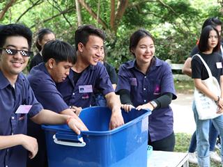 หน่วยกิจการนิสิตและทำนุบำรุงศิลปวัฒนธรรม,พร้อมด้วยสโมสรนิสิตฯ,คณะรัฐศาสตร์และสังคมศาสตร์,มหาวิทยาลัยพะเยา,ร่วมกันจัดโครงการสานสัมพันธ์สิงห์กว๊าน-พิราบขาว