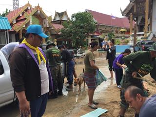 จิตอาสา,ม.พะเยา,ลงพื้นที่ช่วยผู้ประสบภัย