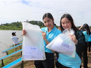 คณะรัฐศาสตร์และสังคมศาสตร์,มหาวิทยาลัยพะเยา,ร่วมกิจกรรมปล่อยพันธุ์ปลาน้ำจืด,เฉลิมพระเกียรติสมเด็จพระนางเจ้าสิริกิติ์,พระบรมราชินีนาถ,ในรัชกาลที่,9,เนื่องในโอกาสวันเฉลิมพระชนมพรรษา,86,พรรษา