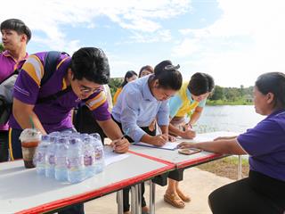 มหาวิทยาลัยพะเยา,จัดกิจกรรมปล่อยพันธ์ปลาน้ำจืด,10,000,ตัว,เฉลิมพระเกียรติ,เนื่องในวันเฉลิมพระชนมพรรษา,86,พรรษา,สมเด็จพระนางเจ้าสิริกิติ์,พระบรมราชินีนาถในรัชกาลที่,9