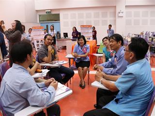 คณะศิลปศาสตร์จัดการประเมินติดตามรายงานความก้าวหน้า,โครงการ,“1,คณะ,1,โมเดล”