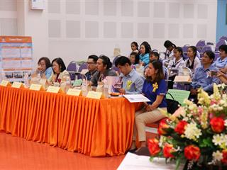 คณะศิลปศาสตร์จัดการประเมินติดตามรายงานความก้าวหน้า,โครงการ,“1,คณะ,1,โมเดล”