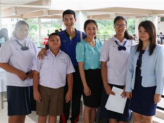 คณะศิลปศาสตร์จัดโครงการประกวดการอ่านออกเสียงนิทานภาษาอังกฤษ,(U-School)