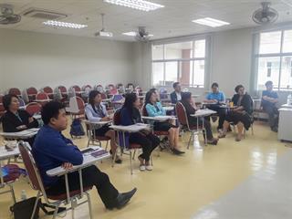 ศูนย์ภาษาคณะศิลปศาสตร์จัดโครงการอบรมภาษาอังกฤษสำหรับครู