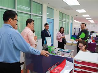 คณะผู้ประเมินการประกันคุณภาพระดับคณะ,(CUPT-QA),เยี่ยมชมโครงการ,สำนักงานสีเขียว,(Green,Office),คณะศิลปศาสตร์,มหาวิทยาลัยพะเยา