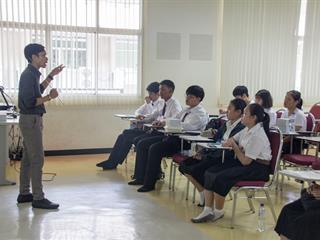 คณะศิลปศาสตร์,มหาวิทยาลัยพะเยา,จัดโครงการ,“เตรียมความพร้อมนิสิตก่อนเข้าเรียนมหาวิทยาลัย”
